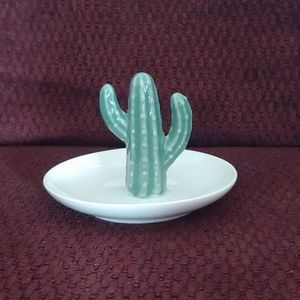 Cactus Ring holder